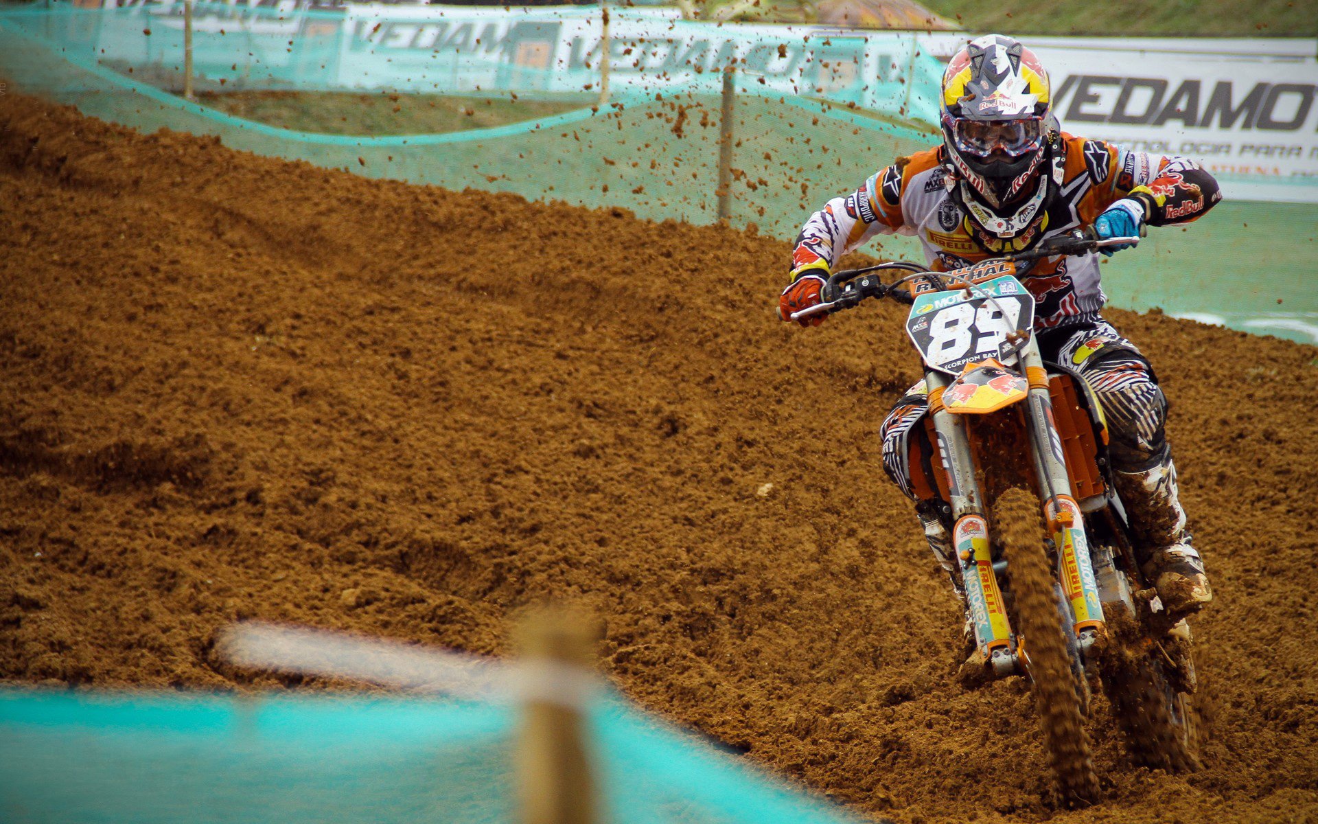 全国羽毛球锦标赛圆满落幕，新秀老将同场竞技展风采